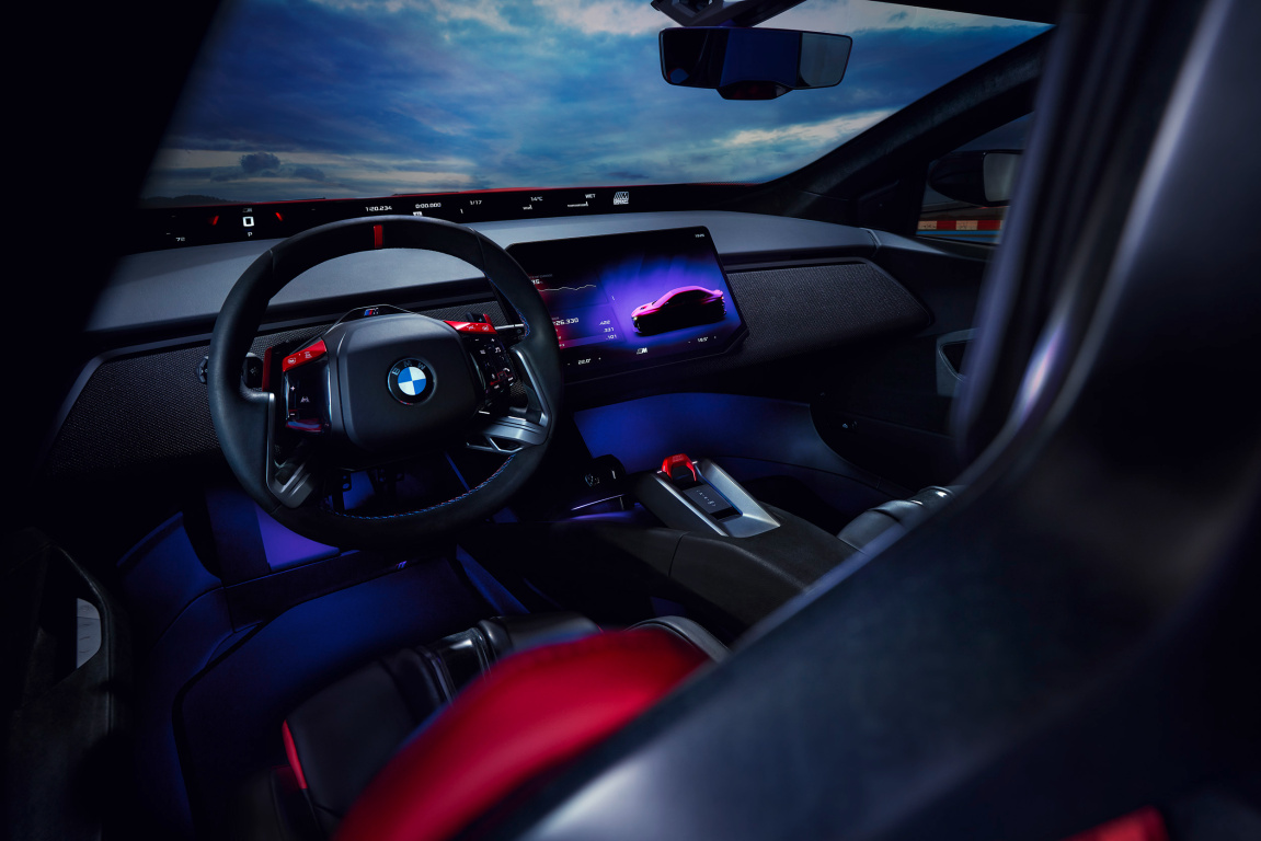 SMALL_P90643944_highRes_bmw-m-concept-neue-k